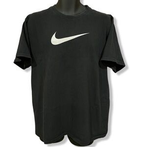 Vintage Y2K Nike T-Shirt